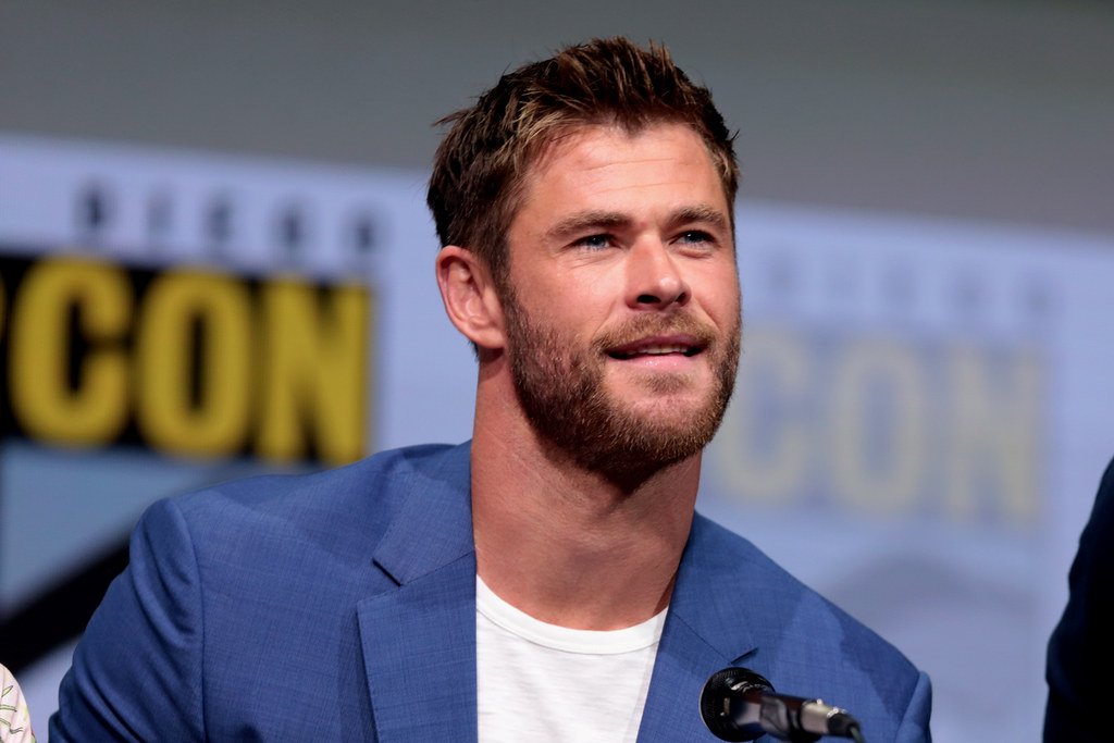 Chris Hemsworth biography