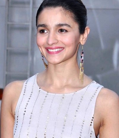 Alia Bhatt Biography