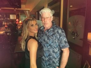 Allison Dunbar Biography Age, Height, Family & Facts