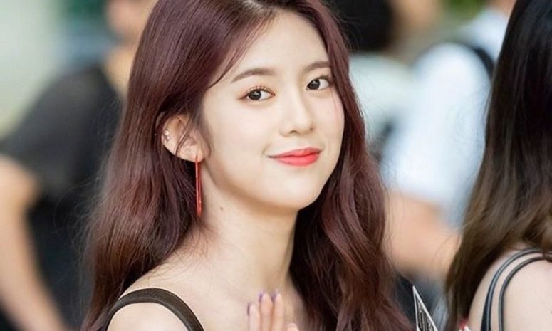 Daisy Momoland