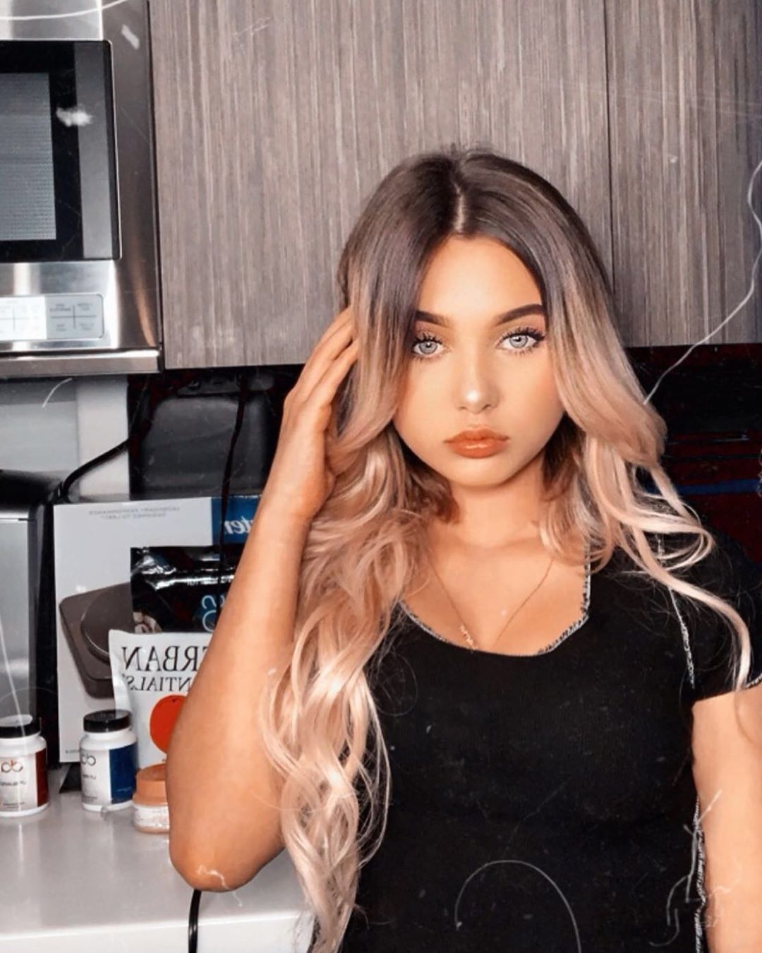 Alabama Barker Age, Biography, Height, Net Worth, Family & Facts