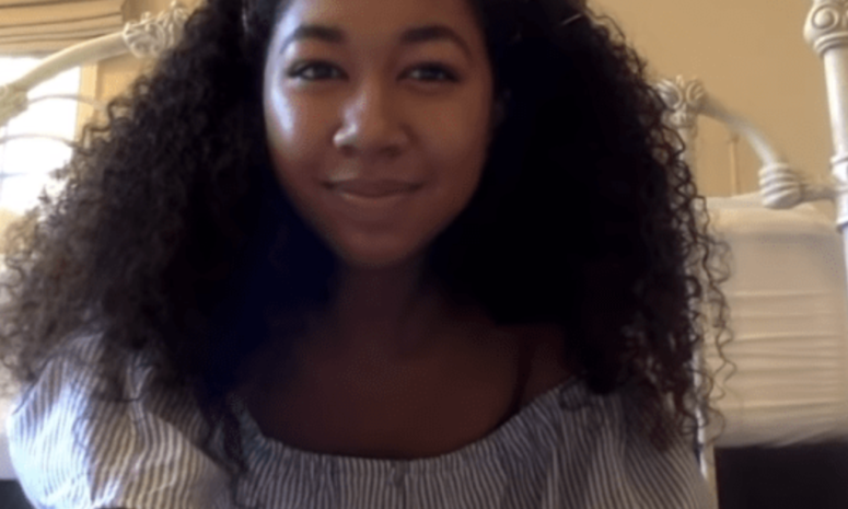 Aoki Lee Simmons