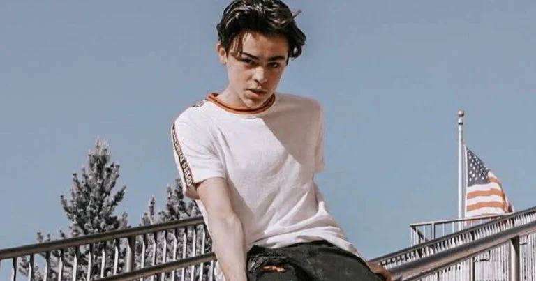 Alessio Scalzotto Age, Biography, Height, Net Worth, Family & Facts