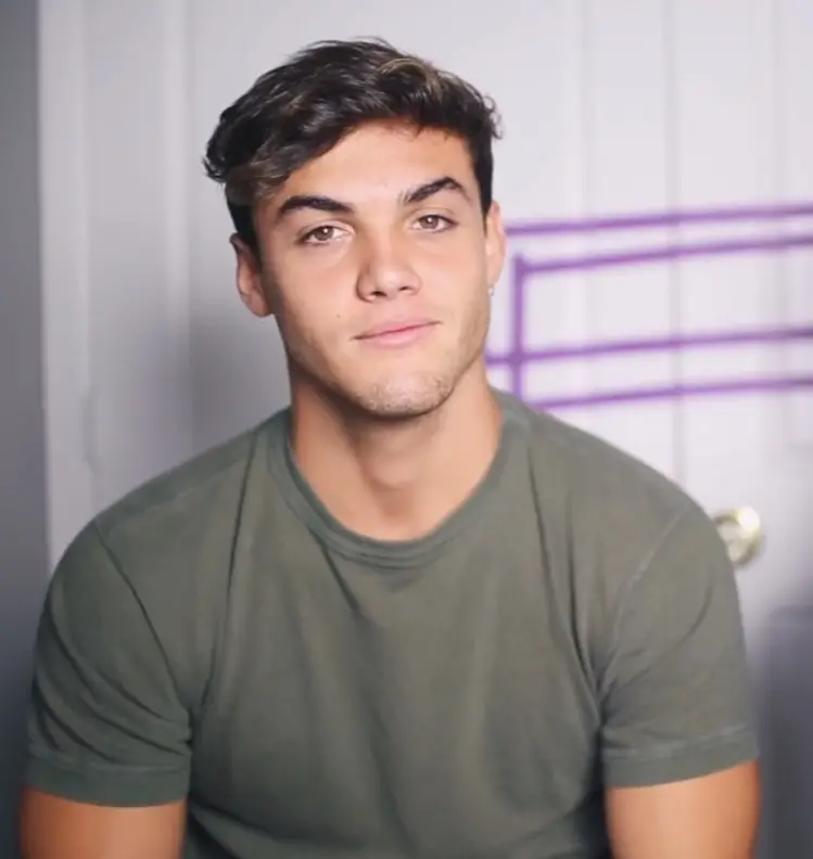 Grayson Dolan Age, Biography, Height, Net worth, Family & Facts