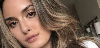 Julia Rose Model Age, Biography, Height, Net Worth, Family & Facts