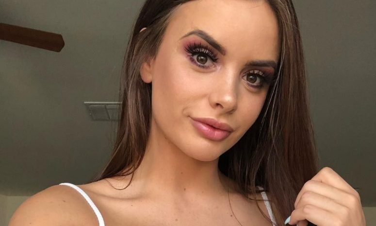 Allison Parker Age, Biography, Height, Net Worth, Family & Facts