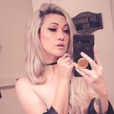 Darshelle Stevens Age, Biography, Height, Net Worth, Family & Facts