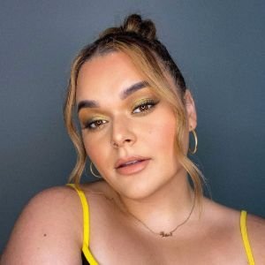 Jenicka Lopez (Jenni Rivera's Daughter) Age, Biography, Height, Net