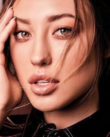 Stefanie Gurzanski Age, Biography, Height, Net Worth, Family & Facts