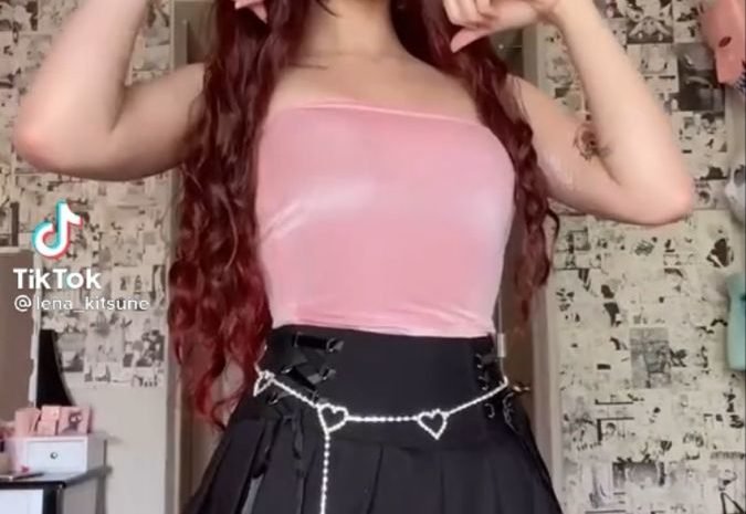 Lena Kitsune Age, Biography, Height, Net Worth, Family & Facts