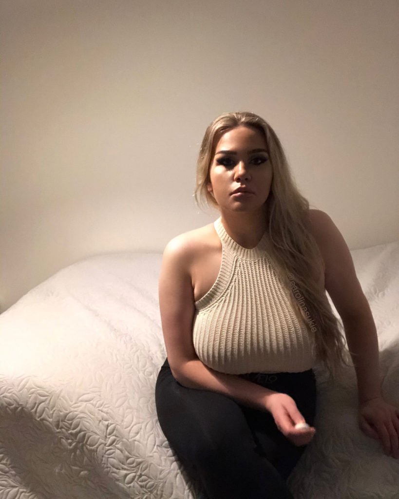 Carolina Sukie (Model) Age, Biography, Height, Net Worth, Family & Facts