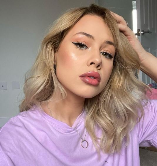 Liana Jade Age, Biography, Height, Net Worth, Family & Facts