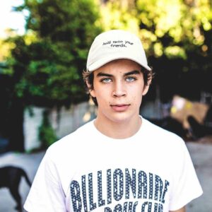Hayes Grier image 2