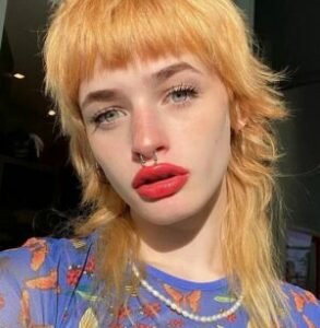 Esther Rose McGregor