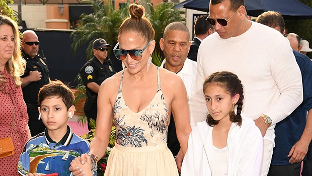 Read more about the article Emme Maribel Muñiz (Jennifer Lopez’s Daughter) Age, Biography, Height, Personal Life, Net Worth & Facts