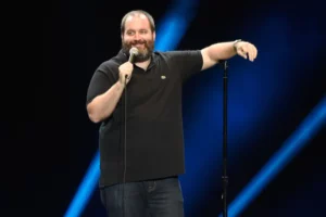 Tom Segura image 1