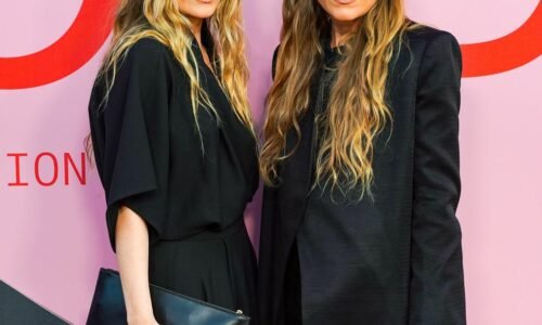 Courtney Taylor Olsen biography Archives – Watch Your Favorite Artists