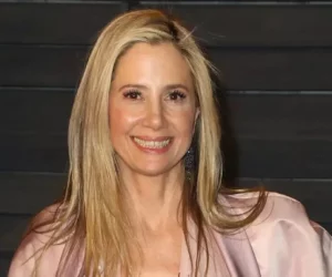 Mira Sorvino Mattea Angel Backus