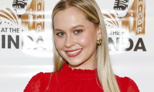 Natasha Bure biography Archives - Watch Your Favourite Artists and