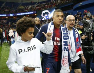 Ethan Mbappé image 1