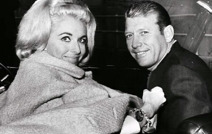 Merlyn Mantle